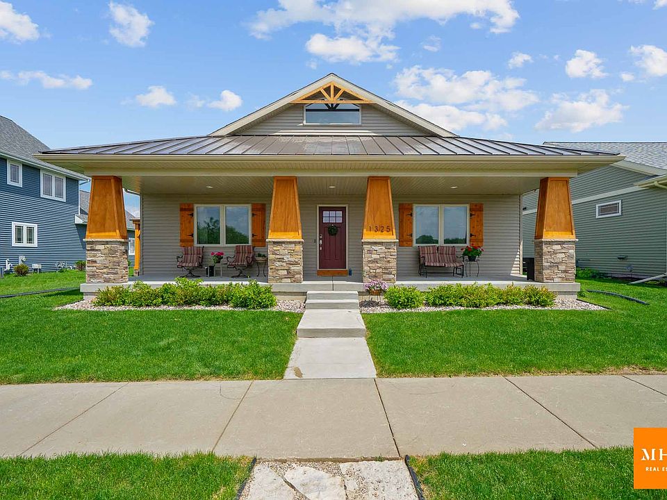 Front of house