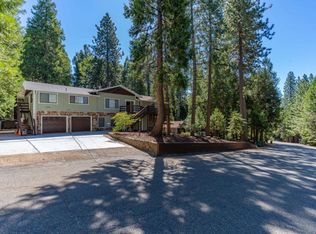 4381 Park Woods Dr, Pollock Pines, CA 95726