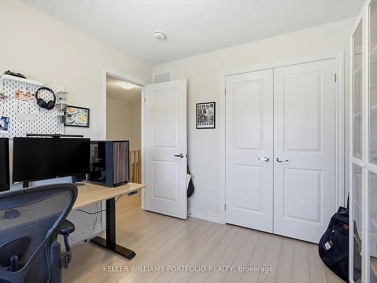 9 Viola St — Photo 35
