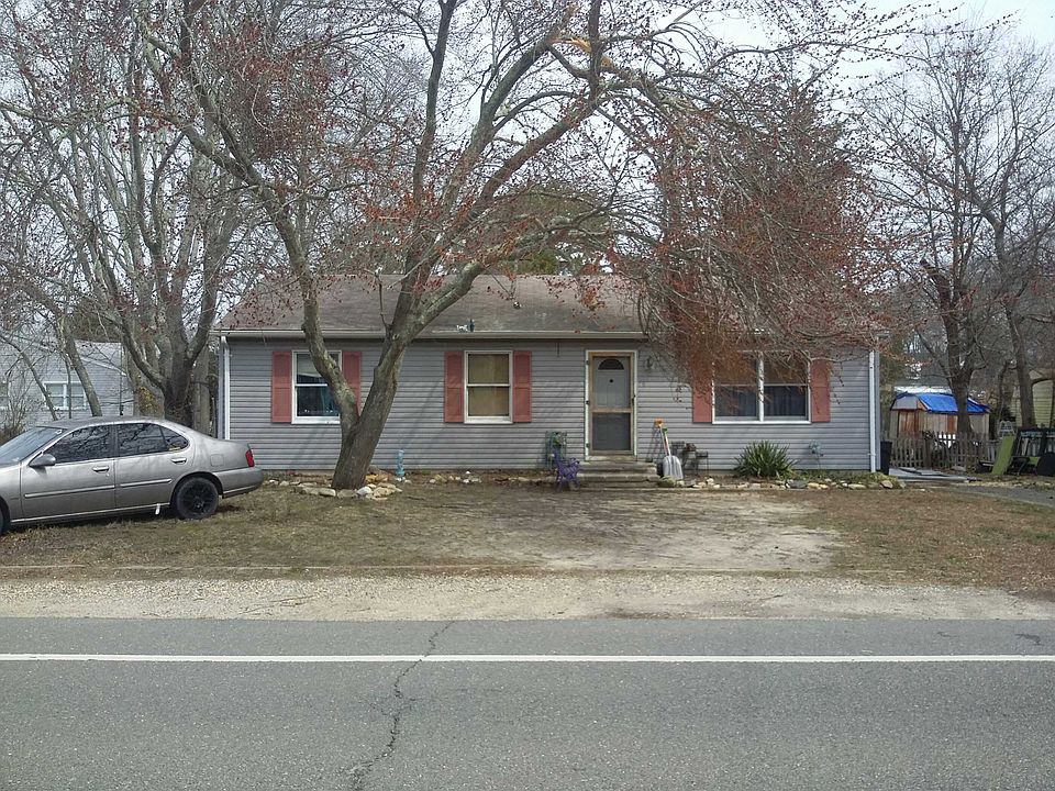 1st image of 53 Clearwater Dr