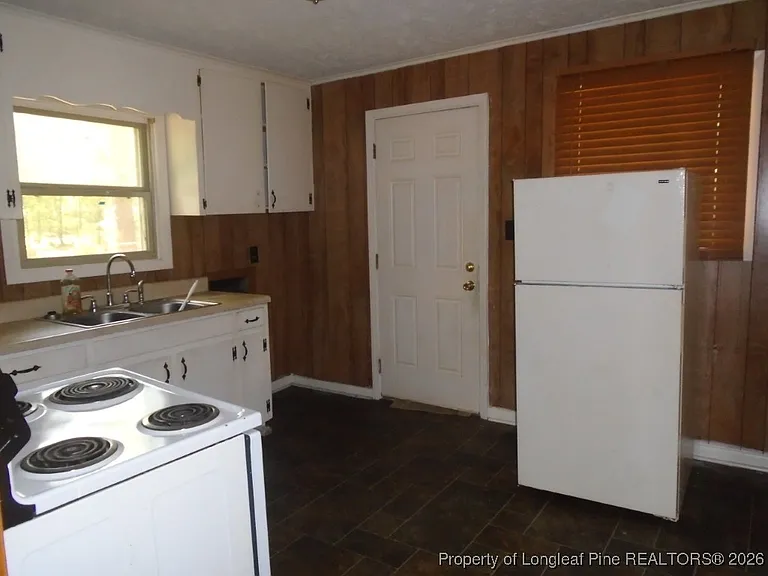 310 Old Shaw Rd — Photo 11