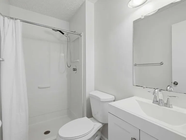8635 Reinecke Ct — Photo 25
