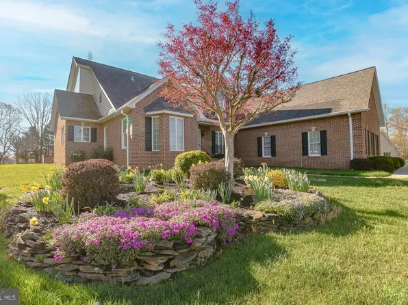 41585 Yoke Ct, Leonardtown, MD 20650