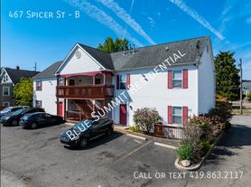 467 Spicer St, Akron, OH