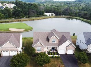 2530 Saint Victoria Dr, Gilbertsville, PA 19525