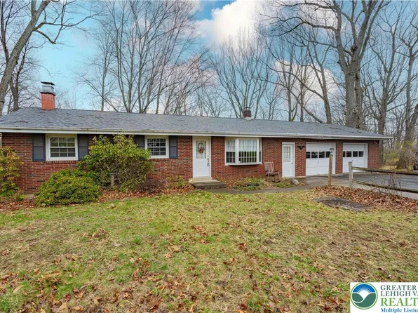 2810 Kuter Rd, Bath, PA 18014