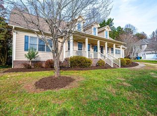 204 28th Ave NW, Hickory, NC 28601