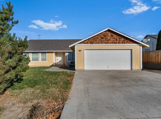 311 Geneva St, Culver, OR 97734