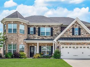 2925 Fernley Ct, High Point, NC 27262