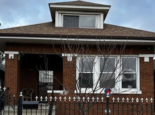 5839 S Sacramento Ave, Chicago, IL