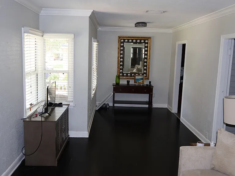 3811 S Drexel Ave — Photo 20