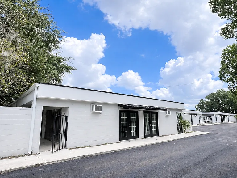 807 S Moody Rd #D2 — Photo 5