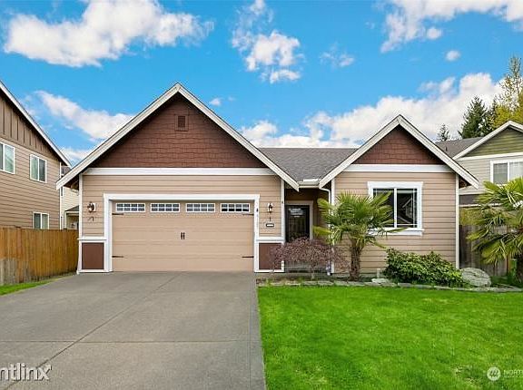 2nd image of 9107R 193rd Street Ct E