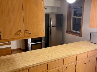 3200 S Wallace St #2E, Chicago, IL 60616