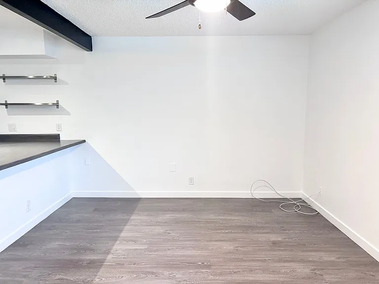8801 N 1st St #4 — Photo 19