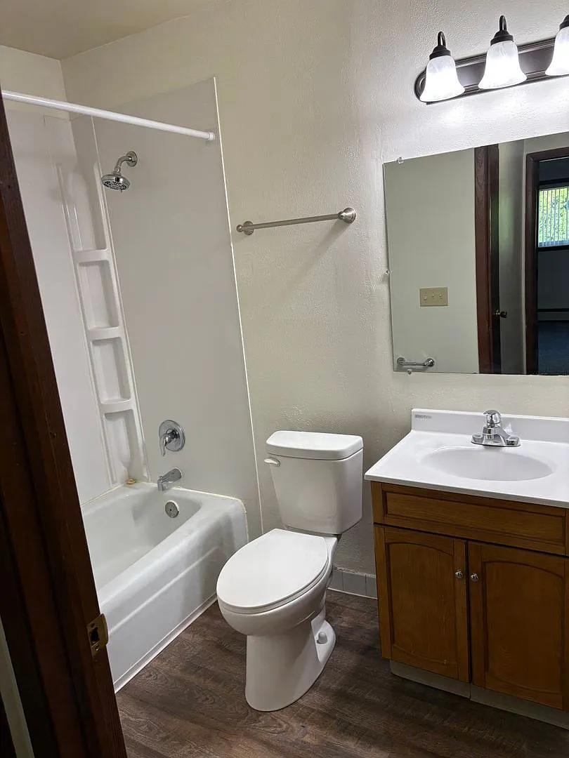 Sunnyview Apartments — Photo 4