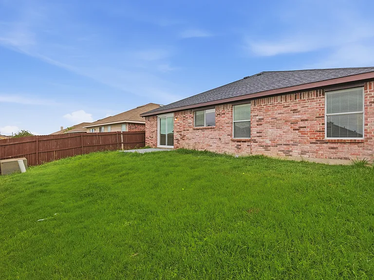 2064 Bliss Rd — Photo 20