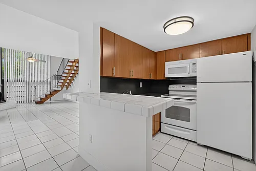 Floor plan 416 Santander Ave. - J