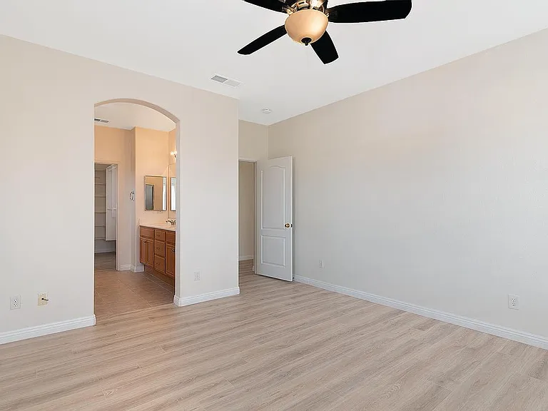 10801 Calle Mar De Mariposa — Photo 14
