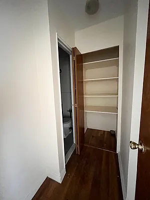 Rented by Modern Spaces | media 7