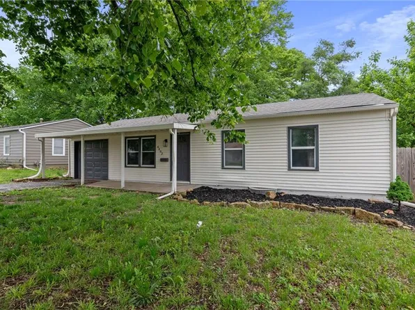 6402 E 150th Ter, Grandview, MO 64030