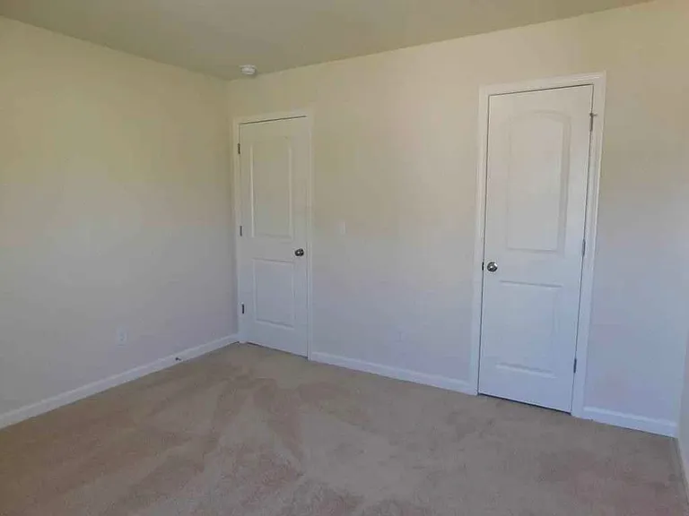 3658 Oakleaf Pass — Photo 7