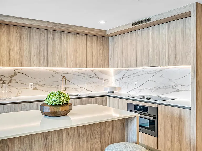 77 SE 5th St #2210 — Photo 36
