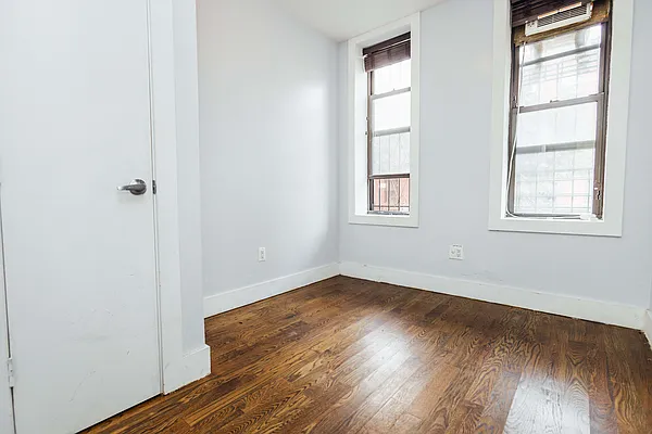 Rented by Nooklyn NYC LLC | media 7