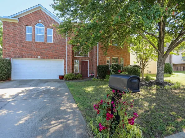 8 Slow Creek Dr, Simpsonville, SC 29681