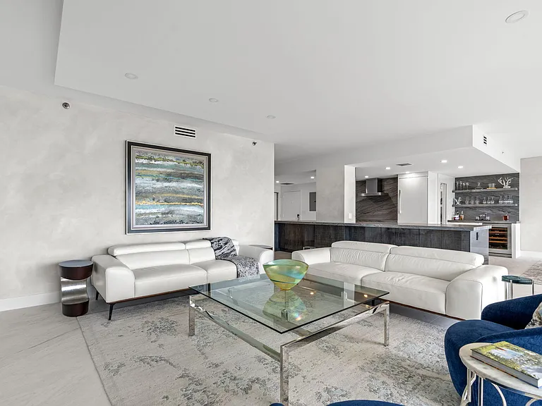 4301 N Ocean Blvd #1706 — Photo 10