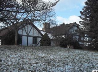 987 Oak Hill Rd, Lewisberry, PA 17339