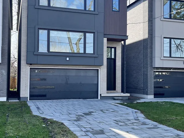 790 Midland Ave #B, Toronto, ON M1K 4C7