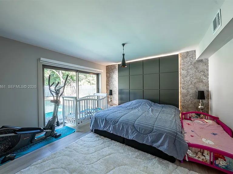1221 W Camino Real — Photo 14