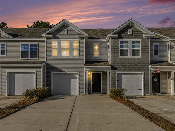 699 Hilchot Dr, Summerville, SC 29486