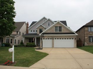 723 N Emroy Ave, Elmhurst, IL 60126