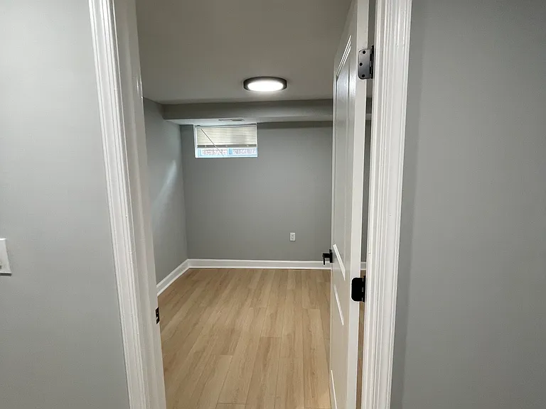 145 Wilmington Pl SE — Photo 6