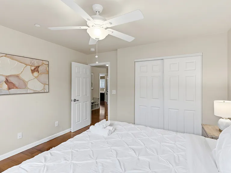 609 Stanford Ave — Photo 43