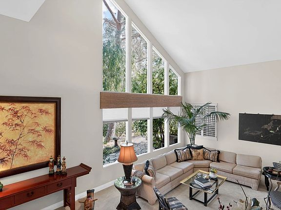 5th image of 4323 Caminito Pintoresco