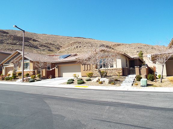 2nd image of 5549 Atrium Woods Ln
