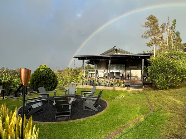 (undisclosed Address), Makawao, HI 96768