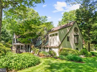 7211 Brookstone Ct, Rockville, MD 20854