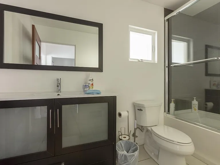 307 N Douglas St #307 — Photo 15