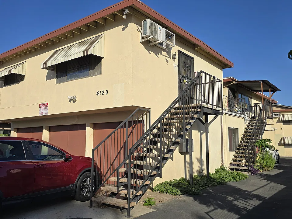 4120 Eunice Ave