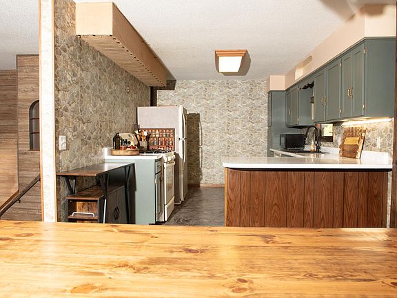 5th image of 6141 Lemcrow Dr