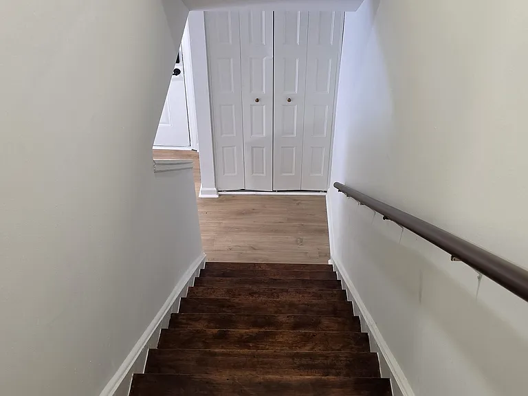 3100 Meadow Mere W — Photo 16