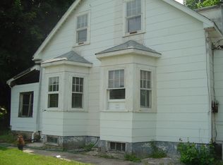 1361 Woodbourne Rd, Langhorne, PA 19047