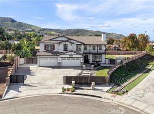 2634 Old Windmill Ct, Riverside, CA 92503