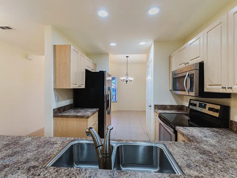 15989 Mandolin Bay Dr — Photo 15