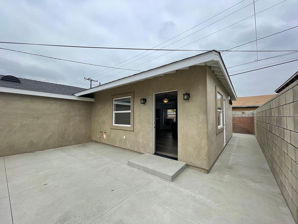 1st image of 4815 W 133rd St #4817