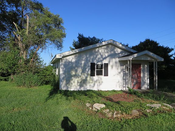 3rd image of 27814 N Middletown Ave
